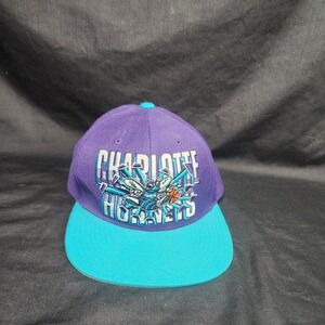 vintage-style Mitchell & Ness Charlotte Hornets snapback hat